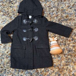 Stylish Baby Gap Black Hooded Toggle Coat (Toddler, Size 3 Years) VERSE TOO KIDS